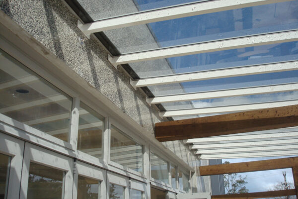 Crystalite-acrylic-roofing-panels-clear