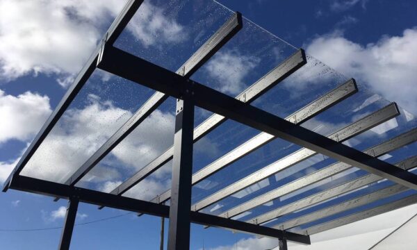 ClearSpan-glazing-beam-on-pergola